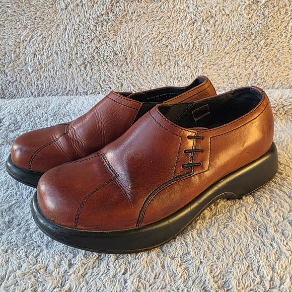 Dansko Leather Clogs Women's EU 40 US 9.5 Brown Stitching Detail Casual Shoes - Picture 1 of 8